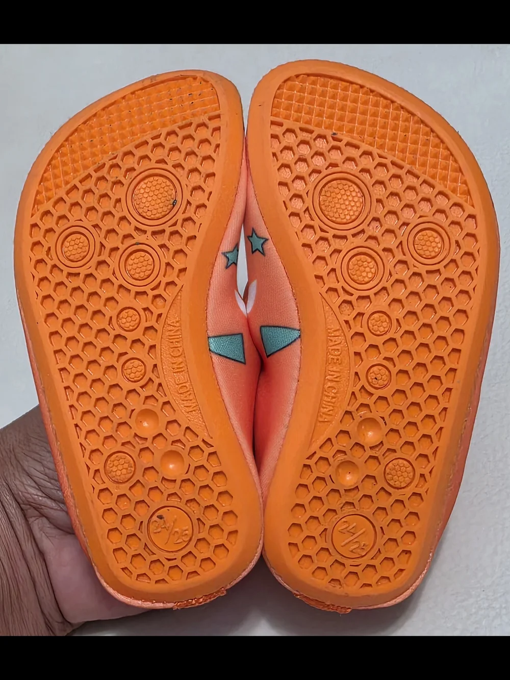 Kids Orange 'Cool Crocodile' Slip-On Water Shoes Size 5½ 6 Toddler Or 24/25 Asia